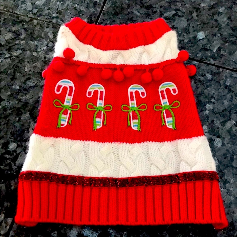 Dog sweater. Lightly used. XS.